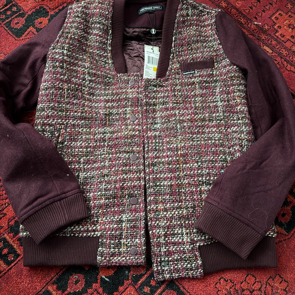 Members Only burgundy jacket. Size M